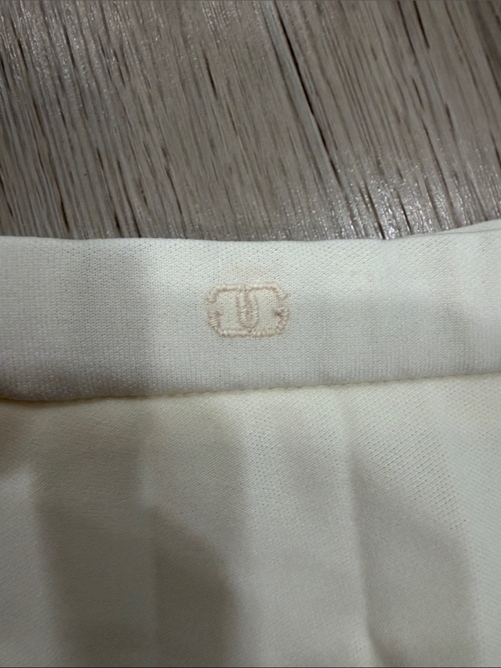 Givenchy White Pleated Circle Skirt - Picture 3 of 3